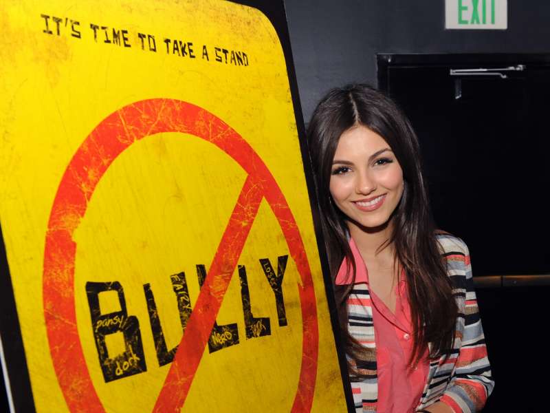 Victoria Justice At Bully Premiere In Los Angeles Wallpaper