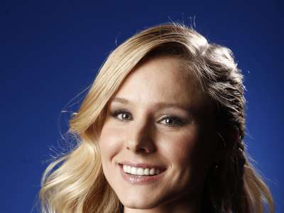 Kristen Bell At CA Portrait Shoot In NYC