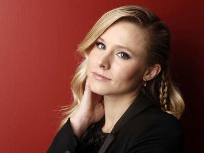 Kristen Bell At CA Portrait Shoot In NYC