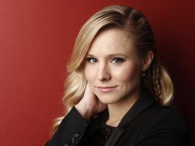 Kristen Bell At CA Portrait Shoot In NYC